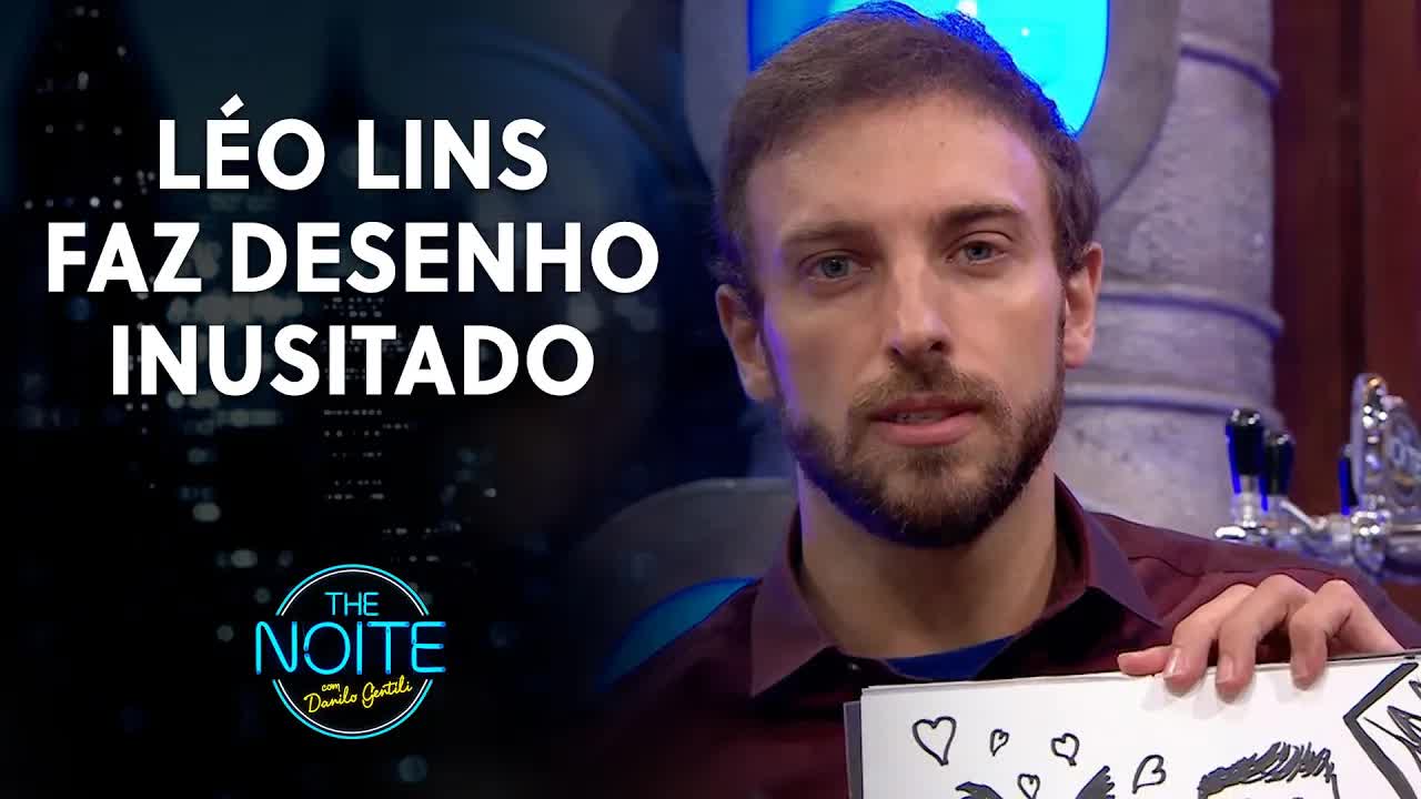 Léo Lins desenha entrevista psiquiátrica no palco