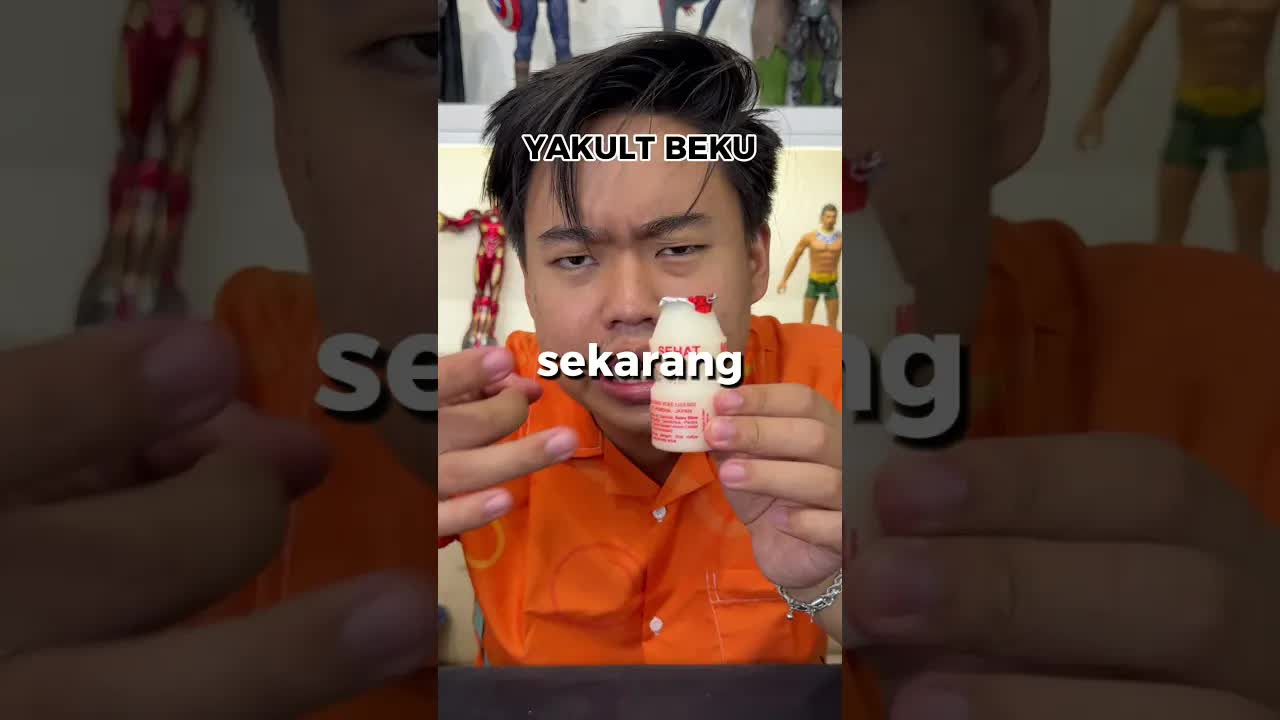 Lima Cara Unik Minum Yakult