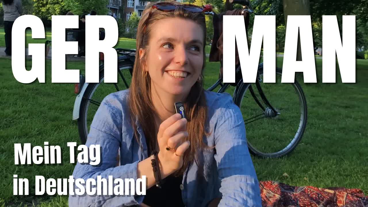 Ein entspannter Sommerabend im deutschen Park