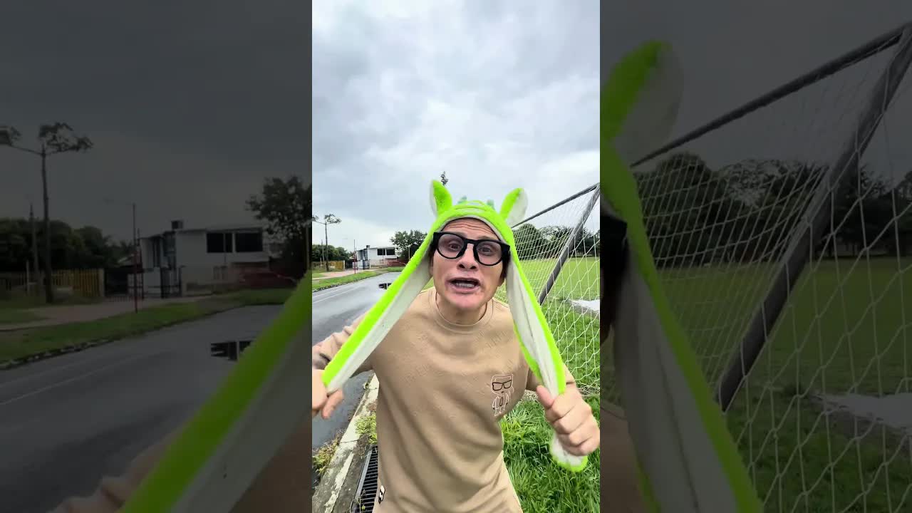 Cuando sales con tu hermano distraído