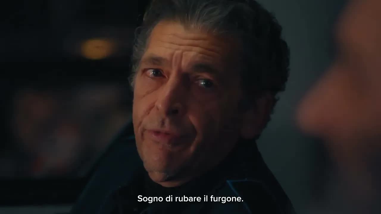 Dialogo sul traffico e la fantasia di rubare un furgone