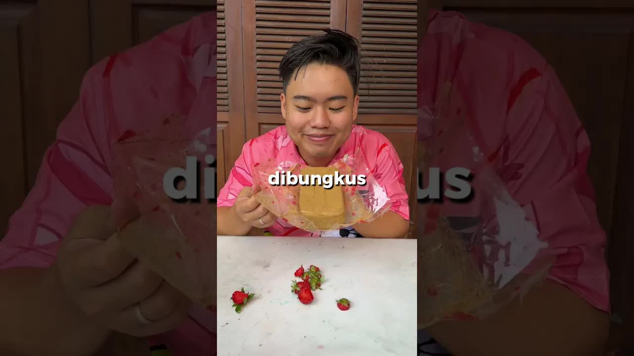 Cara Membuat Pohon Stroberi dari Limbah