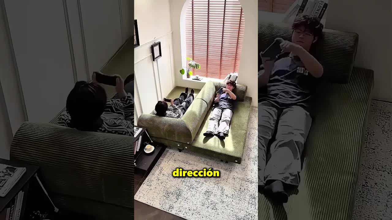 Este sofá tiene muchas formas de colocarse