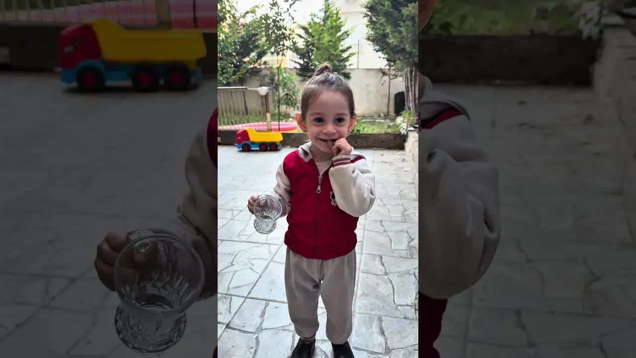 Kız Kardeşler Arasında Komik Kavga