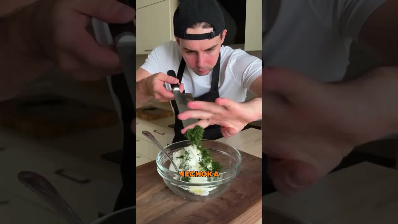 Рецепт рулета из кабачков с крабовыми палочками