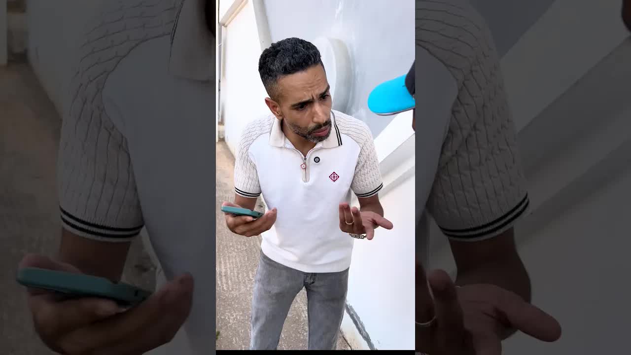 لي حفر شي حفرة يطيح فيها