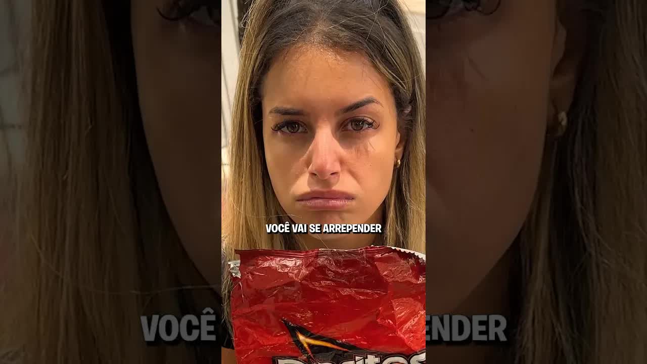 Encarei a menina popular do colégio