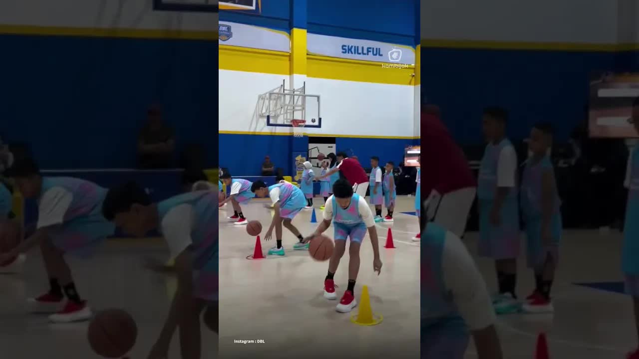 Anak Tuli Belajar Basket Bersama DBL Indonesia